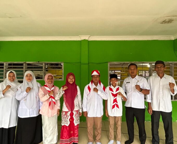 Siswa-Siswi Terbaik Madrasah MTsN 2 Langkat Ikuti Ajang Lomba Puisi Perjuangan Tingkat Kabupaten Langkat