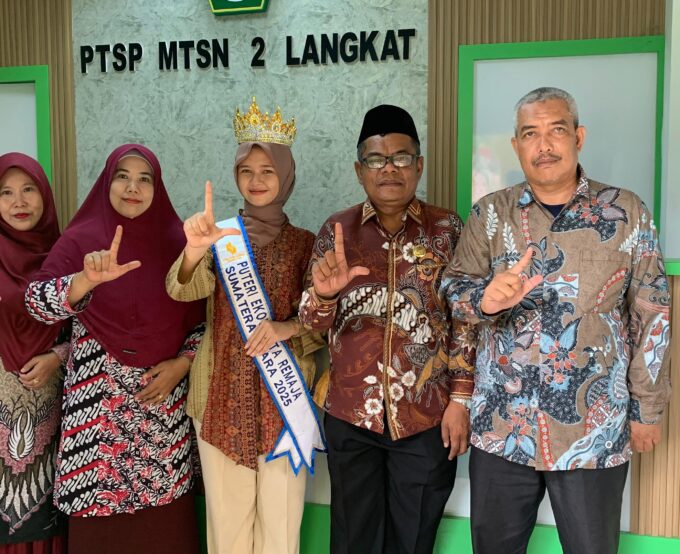Bangga Menjadi Keluarga Madrasah, Alumni MTsN 2 Langkat Ikuti Kontes Putra Putri Ekowisata Indonesia Tingkat Nasional