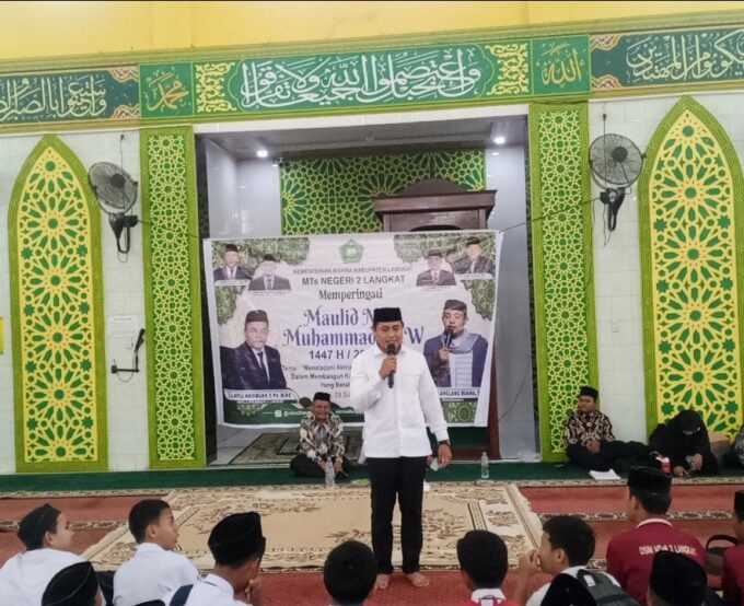 MTsN 2 Langkat Adakan Peringatan Maulid Nabi Muhammad SAW Sekaligus Umumkan Pemenang Lomba Islami Antar Siswa
