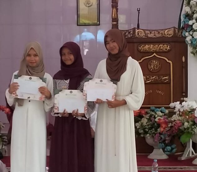 Dua Momen Satu Kebanggaan, MTsN 2 Langkat Raih Juara Pada Turnamen Futsal Darul Ilmi Champions Cup  Tingkat SMP/SMA Se-Kabupaten Langkat dan Sekaligus Juara Berbagai Cabang Lomba Gebyar Maulid Masjid Jamil Fest 1447 H