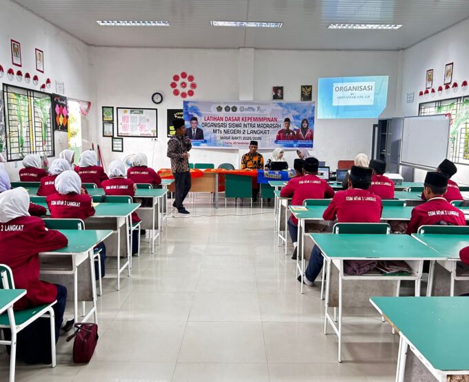Pembinaan Karakter dan Leadership, MTsN 2 Langkat Gelar Latihan Dasar Kepemimpinan Untuk Pembekalan Pengurus OSIM Periode 2025-2026