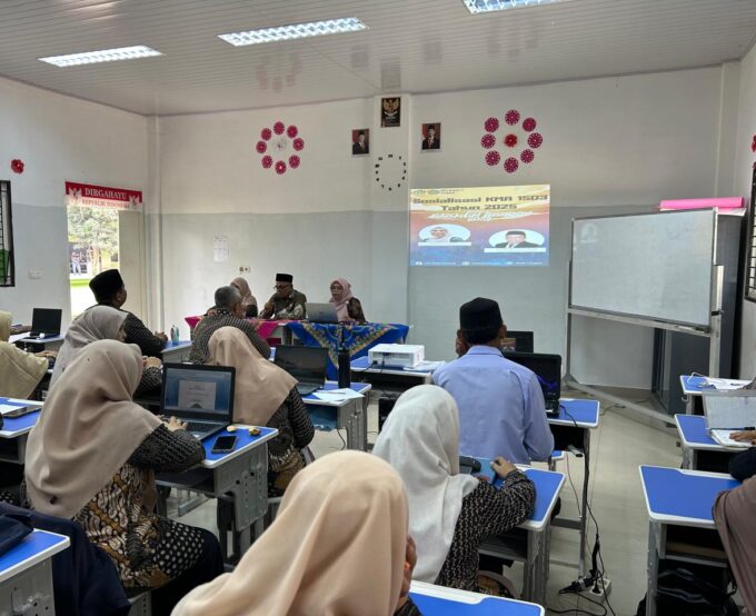 Sosialisasi KMA 1503 Tahun 2025, Pengawas Madrasah Sub Rayon MTsN 2 Langkat Paparkan Tentang Kurikulum Berbasis CINTA