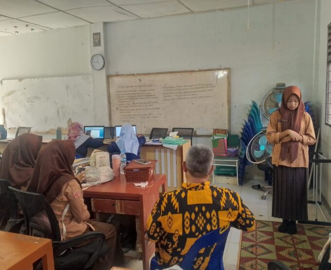Asesmen Semester Genap, Peserta Didik MTsN 2 Langkat Kelas IX Ikuti Ujian Praktek Shalat dan Fardhu Kifayah