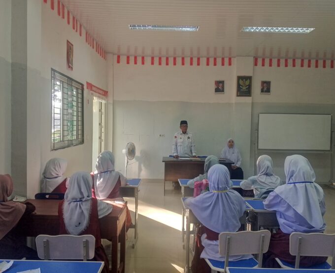 Saring Generasi Qurani, Panitia Penerimaan Murid Baru Madrasah Gelar Ujian Tahfizh dan Tes Baca Al-Qur’an Calon Untuk Calon Siswa Jalur Prestasi