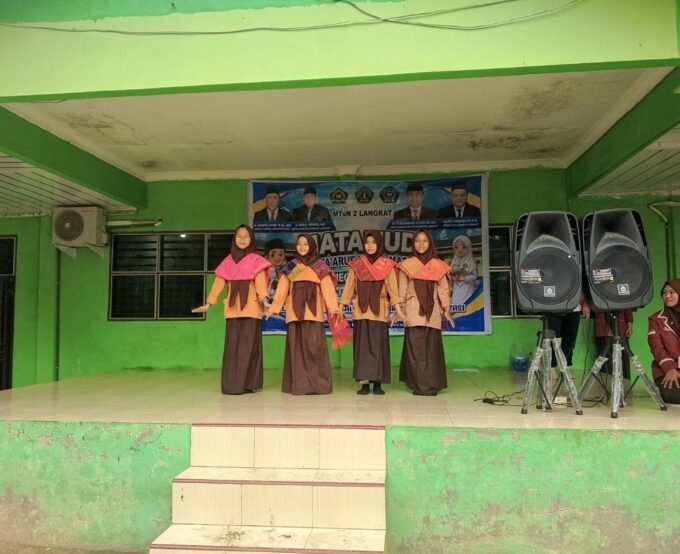 Penutupan Masa Ta’aruf Murid Madrasah (MATAMUDA) 2026, MTsN 2 Langkat Adakan Pentas Ekspresi bagi Peserta Didik Baru