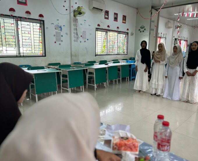 Semarak Maulid Nabi Muhammad SAW, MTsN 2 Langkat Tumbuhkan Cinta Rasul melalui Perlombaan Marhaban dan Shalawat
