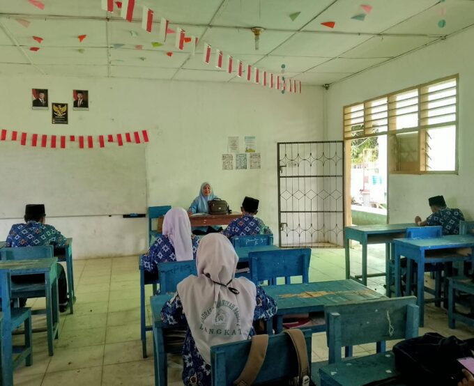 Evaluasi Hasil Belajar Peserta Didik, MTsN 2 Langkat Laksanakan Asesmen Sumatif Tengah Semester Ganjil